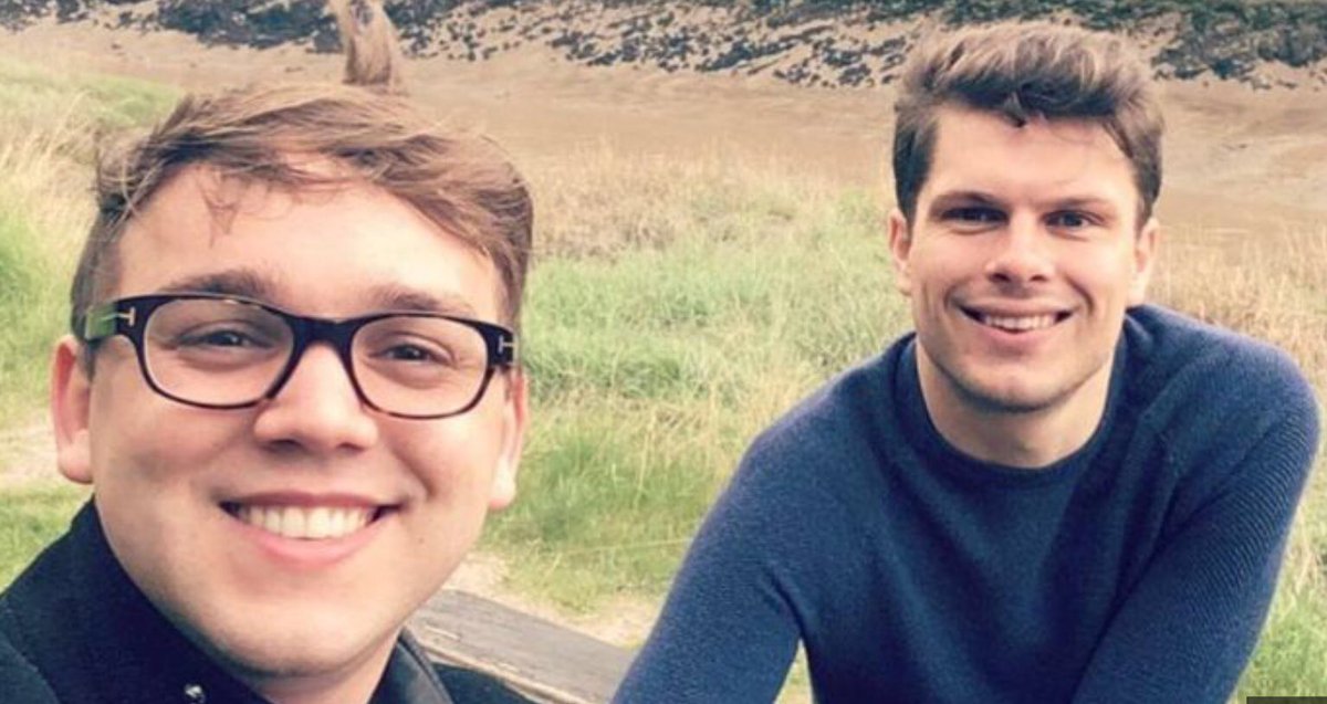 Matthew_Hodson's tweet photo. Max has #HIV. Alex does not.
They’re in love.
They don’t use condoms. There’s no need.
This is safe sex because Max is undetectable (treatment has suppressed the virus) and can’t pass it on.
Share the news. 
HIV treatment is also HIV prevention. #UequalsU
https://t.co/nbV8uCEk7f https://t.co/rL7oDLu1Aa