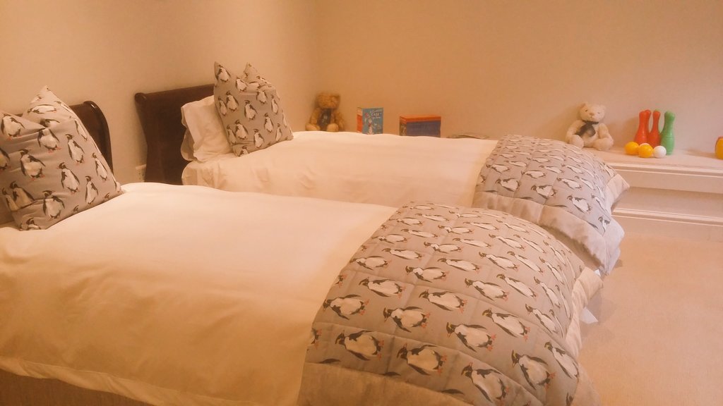 FamilyTravelsZA's tweet photo. Wow. I am in love with the Penguin room at the newly opened @Tintswalolodges at Boulders. Ever seen a more kid-friendly room than this?! #TintswaloatBoulders #bloggersbreakfast https://t.co/RFXW2JOk5J
