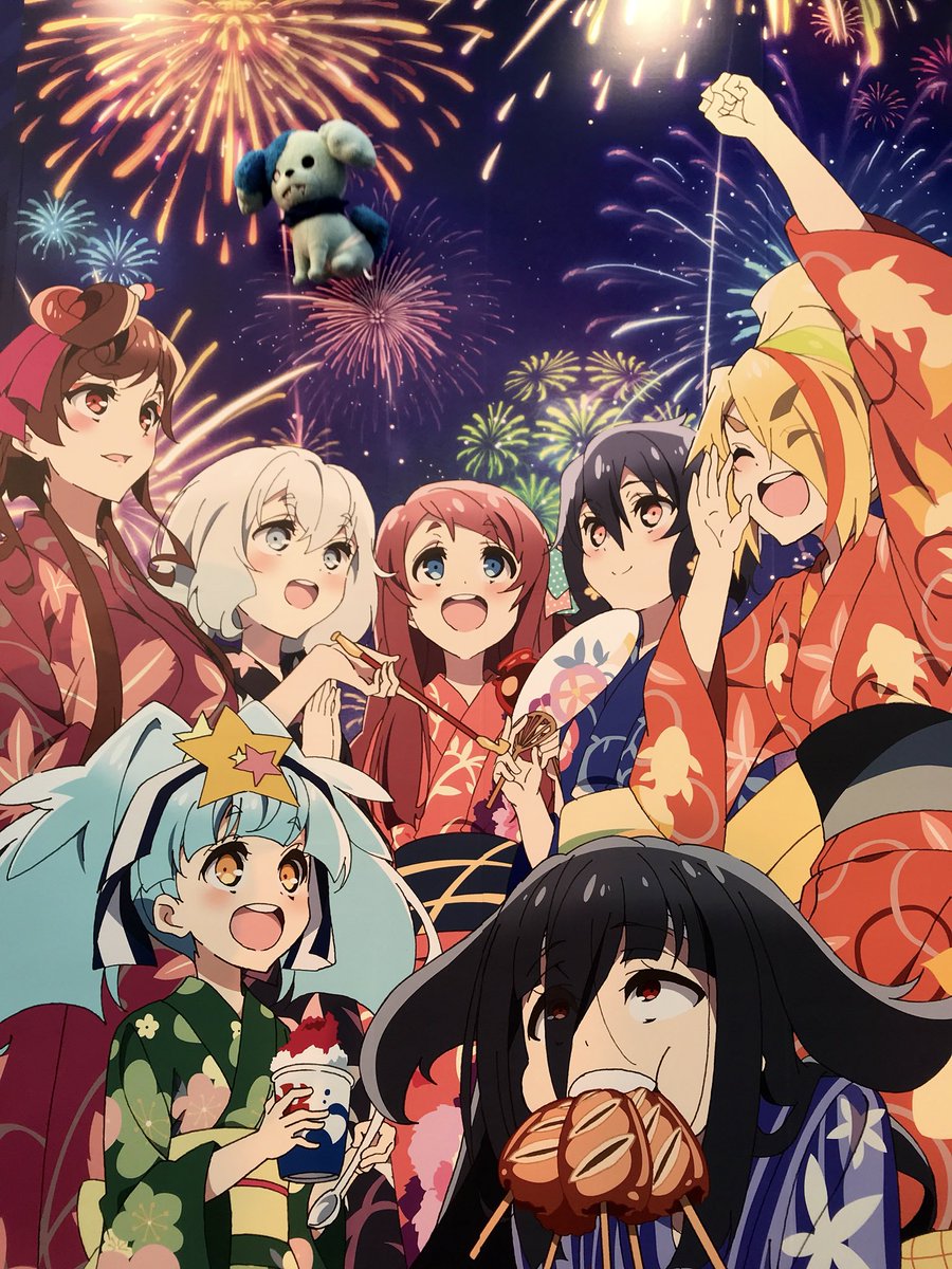 ゾンビランドサガ リベンジ アニメ公式 映画化決定 伊万里湾花火大会18 ゾンビランドサガ グッズ完売しました ありがとうございます ロメロも描き下ろしビジュアルパネルの前で喜んで打ち上がってます この後17 30 トークイベント