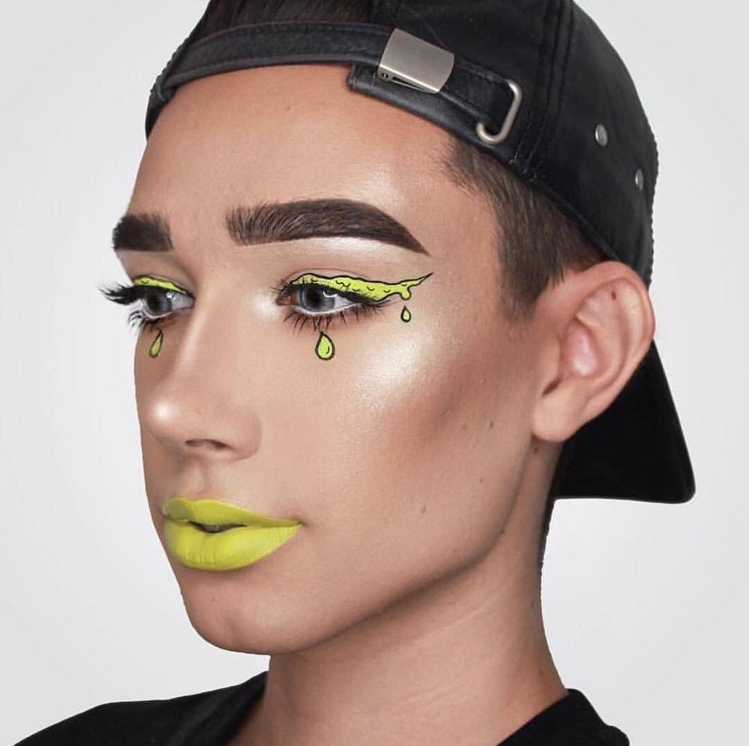 GrayethanD's tweet image. What a fucking glow up!