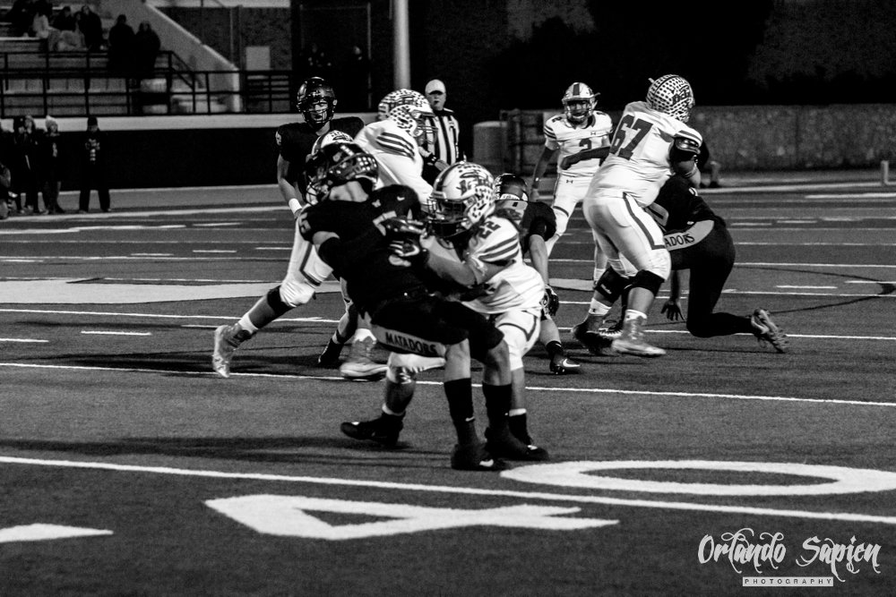 Big_O_Photos's tweet photo. #Share #Follow #TXHSFB #ephsfb #IHS #NBC9OT #KTSMsports #9OT #IrvinRockets #BigOphotos #BigOphotosEPT #IrvinRocketsFootball @irvinstuco @IHS_Rockets @phsmats https://t.co/p5OaCGeyKc