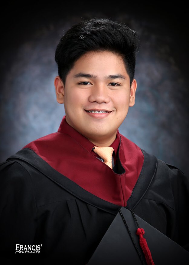 EngrJNSN's tweet photo. JENSEN N. GAOIRAN
BACHELOR OF SCIENCE IN CIVIL ENGINEERING
PHINMA-UNIVERSITY OF PANGASINAN
BATCH 2018
TO GOD BE ALL THE GLORY!!! 💕
ENAYTENKYU!!! 😂
#GraduateNaAko 😍
#22NaAko 😂
#Graduation #Birthday #CivilEngineering #Engineer #Happy https://t.co/SLJl8waw8L