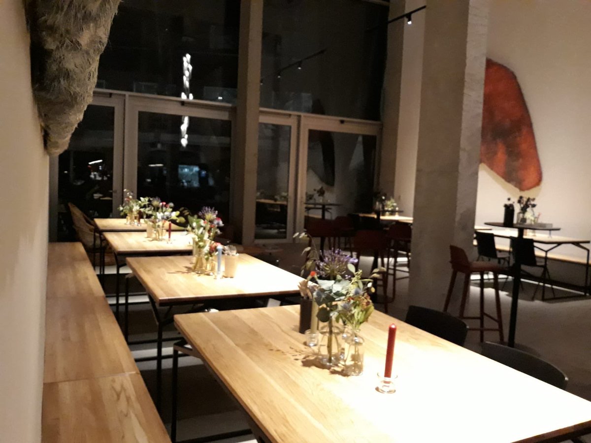 OliverWarnke's tweet photo. Great #mentorsdinner by #metroaccelerator powered by #techstars with #checkin by #iventic https://t.co/eJ00I6Iz5j