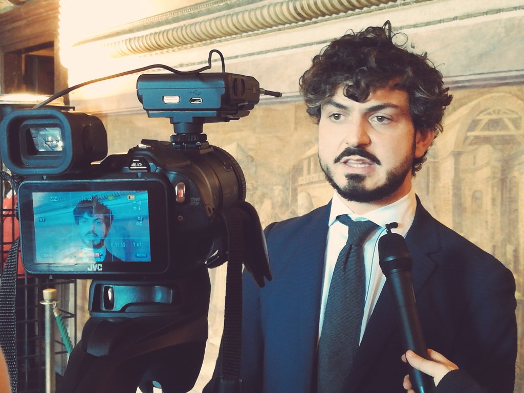 Con <a href="/StringsCityFi/">StringscityFirenze</a> oltre 50 ore di musica in più di 50 luoghi della cultura per 80 momenti musicali! Tutti ad ingresso #gratuito! <a href="/comuneFirenze/">Firenze</a> <a href="/ORT_Toscana/">ORT</a> <a href="/maggiomusicale/">Teatro del Maggio</a> <a href="/cherubini/">Cherubini</a> <a href="/TommasoSacchi/">Tommaso Sacchi</a>