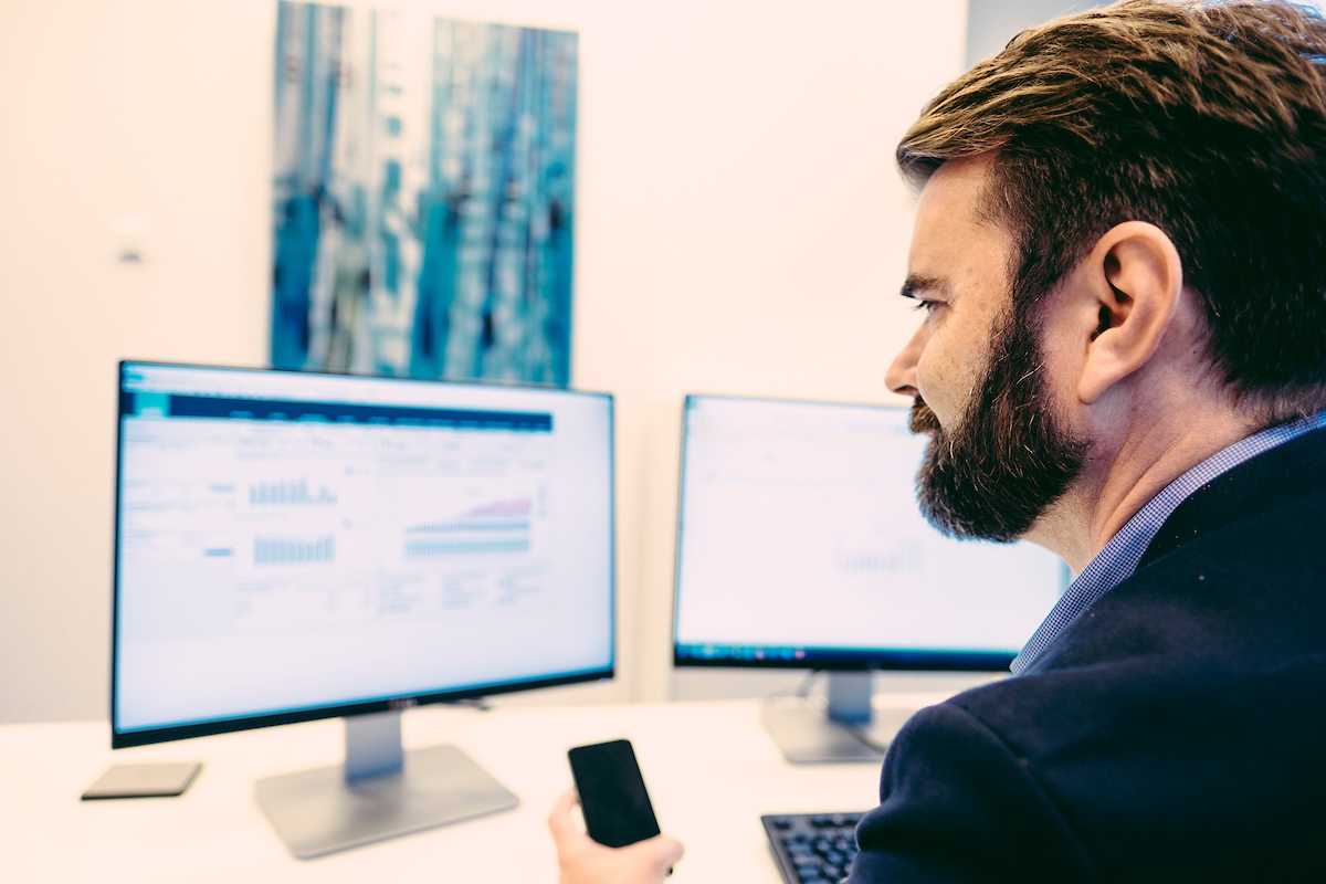 ABAXPL's tweet image. 💡Monitoring GPS pojazdów - poznaj zasady wprowadzenia systemu monitorowania aut w firmie. Więcej na bit.ly/2QLdf6R #monitoringgps #monitoring #gps #zasady #prawo #pracownik #legalne