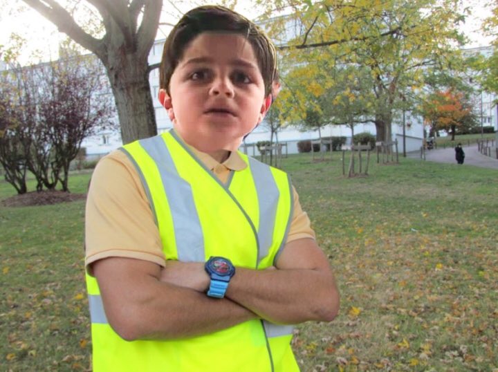 Gratuit Images Izuɐp On Twitter Qu Est Ce Qui Est Jaune Et Qui Attend actualisé salutations