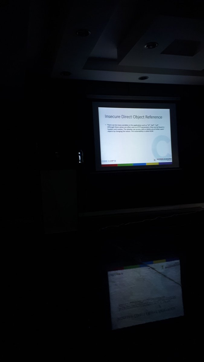 _Bubamarka's tweet photo. #codecampmk #CodeCamp https://t.co/Let5rg8cRz