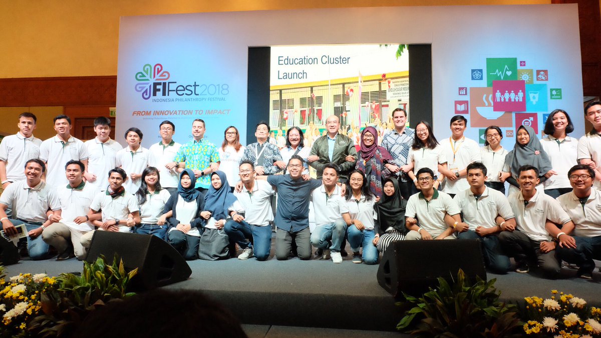 tanotoeducation's tweet photo. Di hari ke-3 #FIFest2018, Tanoto Foundation bersama @FilantropiINA meluncurkan program Education Cluster. Melalui forum ini, Tanoto Foundation menjadi leader di sektor #pendidikan untuk bisa berkolaborasi dengan lembaga #filantropi atau program CSR dari privat sektor lainnya. https://t.co/y2Lfq2Ofh3