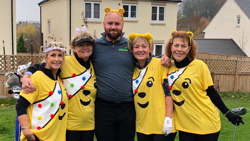Nat_Ire's tweet photo. Yesterday @willwhiteoak raised over £360 doing “beat the pro” on the 11th hole during the @BBCCiN golf day @ShipleyGolf #childreninneed2018 #PudseyBear https://t.co/w42VxPxUZi