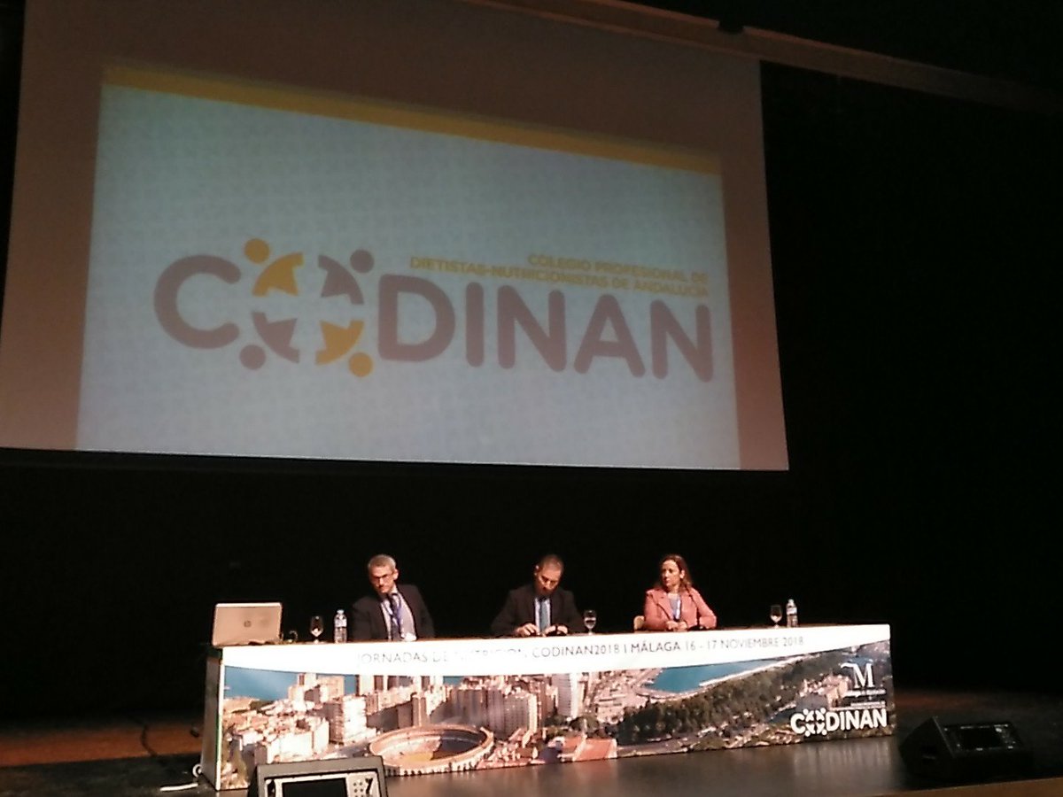 Codinma_DN's tweet photo. Segundo día de las jornadas de @DN_Andalucia. Inaugura el Decano Luis Morán junto con el Director del Área de Ciudadanía  de Málaga. https://t.co/nuZAomeVGA