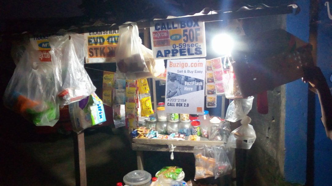 buzigoflash's tweet photo. De jour comme de nuit ils font grandir leurs #CallBox2.0 #myAfricanbusiness https://t.co/cAxLf4NNJW