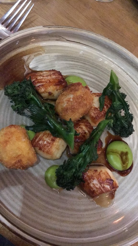 LauraMcK6's tweet photo. Finally got to @squarebistro last night and it was most definitely worth the wait! Absolutely divine 😋 https://t.co/puOyCpK4zq