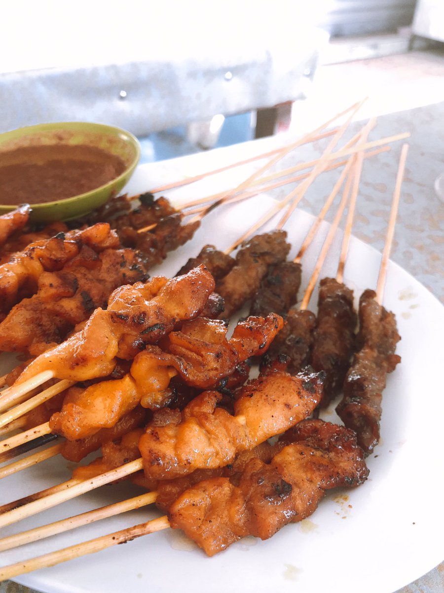 KKCity's tweet photo. Satay Hajah Tominah Sipitang memang ๐๐ป๐๐ป๐๐ป https://t.co/XGnL4Uqd40