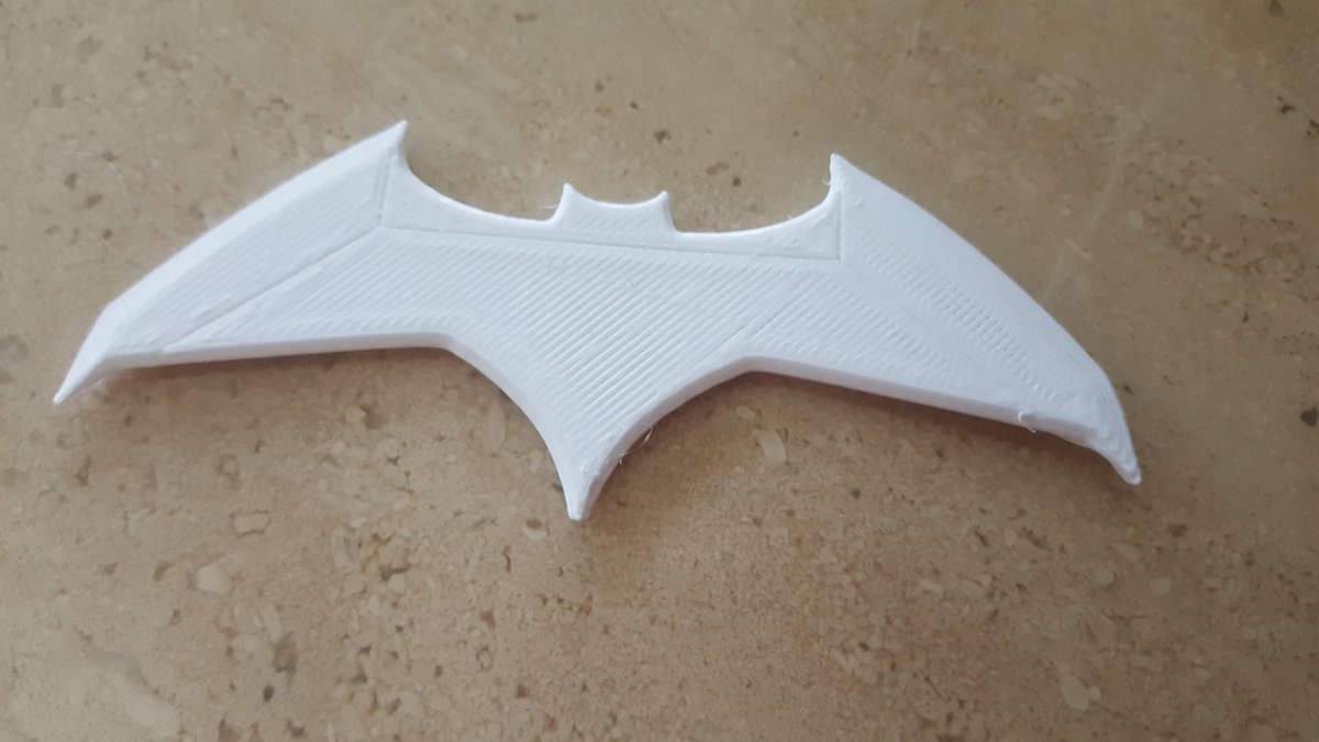 OldManRick68's tweet photo. Can't own a 3D printer and not use it to fight crime!
#DC #Batman #Batarang #dccomics
#Ender3 #3Dprinting #3dprinter #3dprinted #3D #JakeDaddy3D https://t.co/DYyaZQoJoy