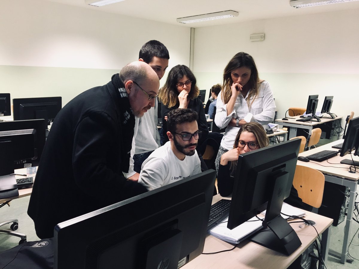 MasterMIBS's tweet photo. Team work on the case studies always make some valuable ideas and discussion! Learn everyday some new knowledges and skills with us! https://t.co/76wWnMfvgb