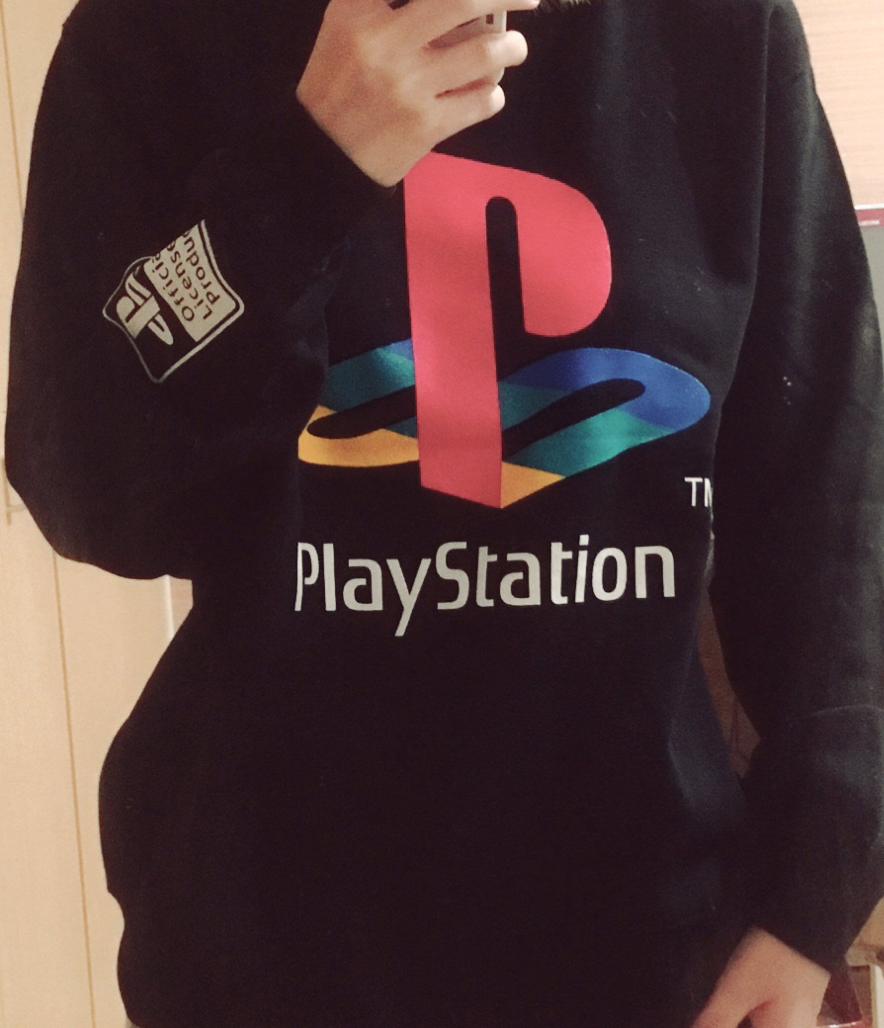 تويتر きる太 على تويتر プレステトレーナーきたーーー家で着まくろう T Co B8xrhnfity