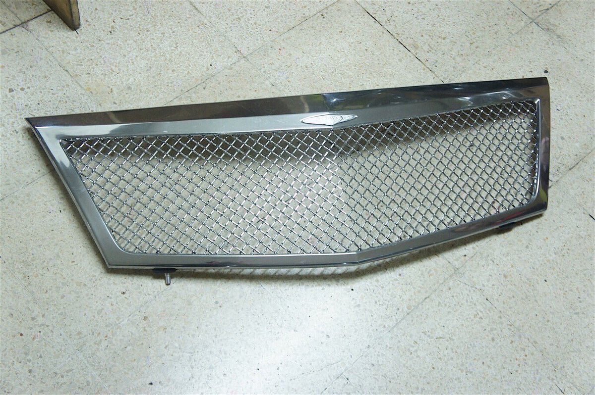 mekarban's tweet photo. Tersedia garson dad original japan mesh front grill u/ toyota alphard https://t.co/FyyllhNeJE