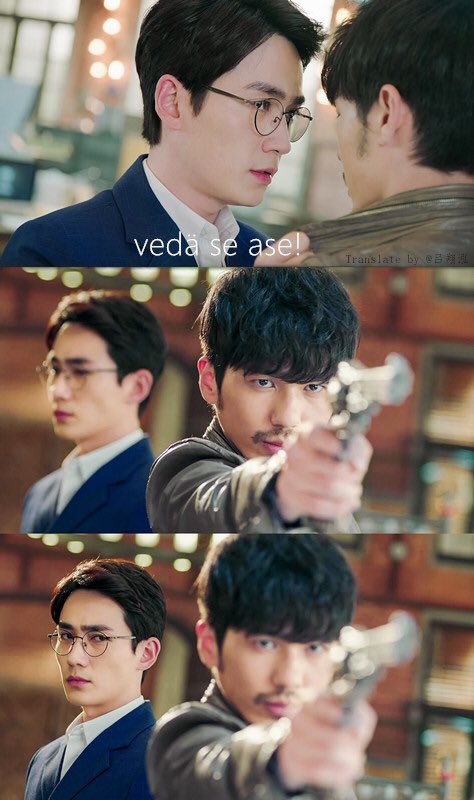 COPYWRITEROFJU's tweet photo. 拔枪
#zhuyilong #Zhuyilong  #朱一龙 #주이룡  #주이룽 https://t.co/udn5L3uEHq