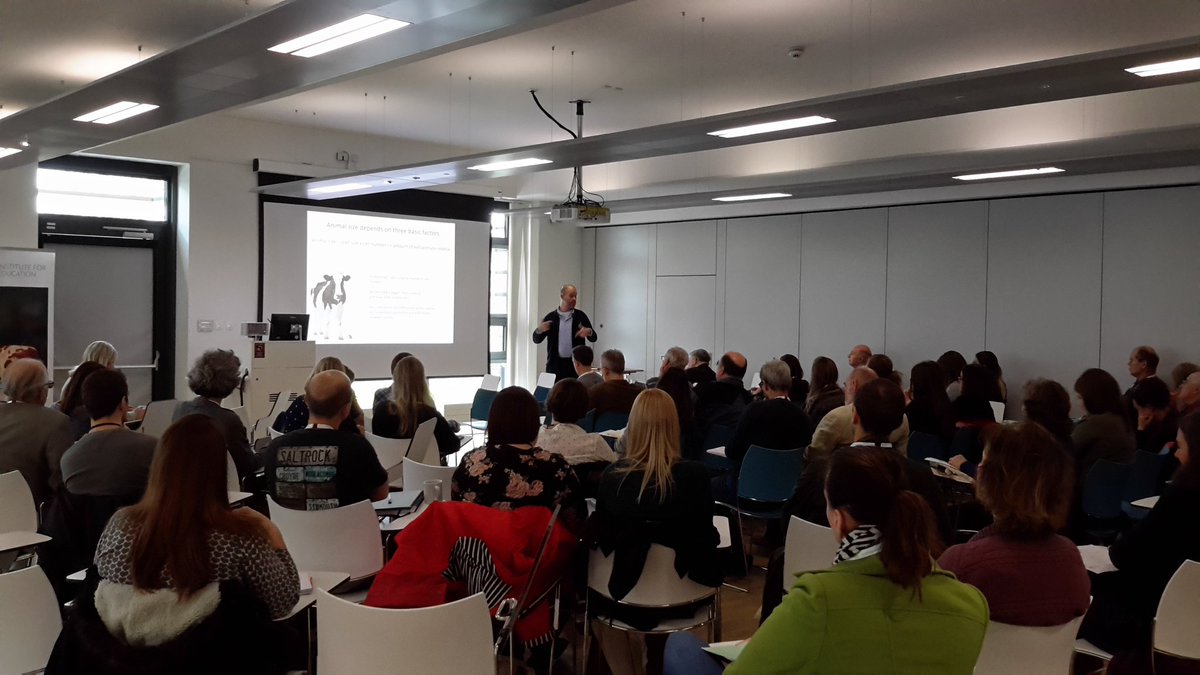 PriSciEarle's tweet photo. Professor Harry Mellor linking cell biology and skeleton scale to height at this year's @theASE @bathspa_ife @BathSpaUni conference for primary and secondary teachers and trainees from across the south west #ASEwest https://t.co/WT1Cnyp8eW