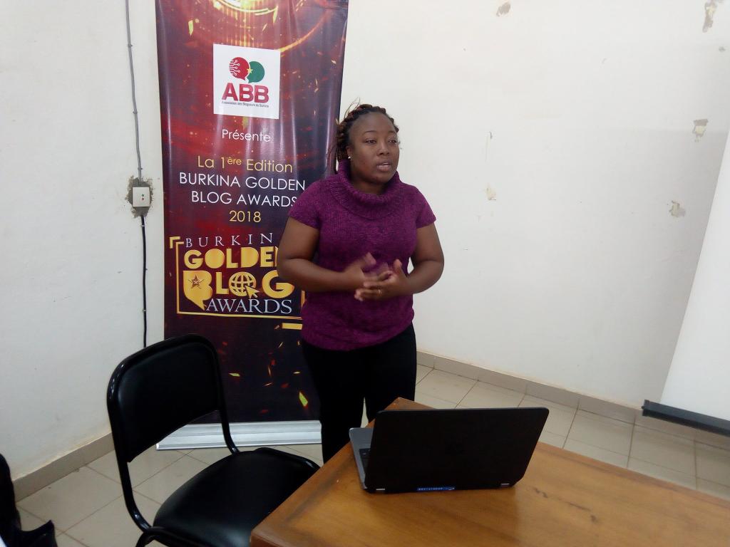 MindiebaOUALI's tweet photo. "L'un des défis c'est travailler à redynamiser la plate-forme @presimetrebf en formant les jeunes à s'approprier les TIC pour le suivi citoyen"
Sonia MANTORO, CP à Diakonia
#PresimetreBF #Blogcamp2018 #ABBurkina https://t.co/GvMtbUf18O