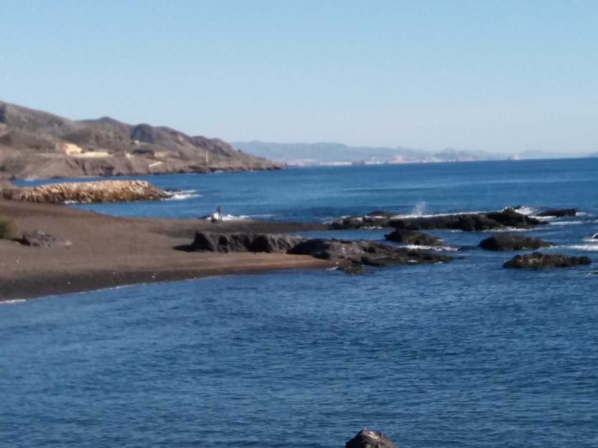 WendyGi81590042's tweet photo. #SaturdayMotivation blowing the cobwebs away#seaair #problemsdisappear https://t.co/HMzjyzUxqr