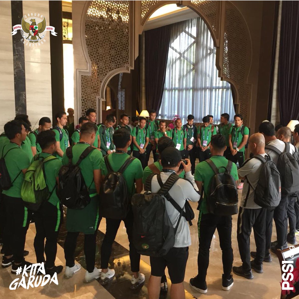 PSSI's tweet photo. Semoga diberikan yang terbaik hari ini, Amin! 🙏❤️🇮🇩
#PSSINow #KitaGaruda https://t.co/hk8xYMFpvh