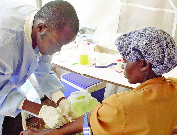 newvisionwire's tweet photo. Should maids be tested for HIV/AIDS?
A family in one of the city suburbs is in despair after discovering that all the teenage boys are HIV positive, after contracting it from the maid.
Should maids be tested for HIV/AIDS before they are employed into homes? #GetTested4HIV https://t.co/zeU9x1zZ7w