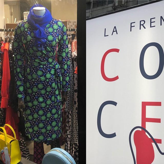 Alhongsj's tweet photo. .
KSL takes part to a special pop-up project. .
.
Womenswear, bags, jewelry, scarves and shawl, shoes, customized gift paper.If you are looking for something special, here we are! .
.
Lang &amp; Lu 
Makaron 
Nuage Concept 
Angela Jey 
La French Cut 
Yucama 
… https://t.co/d3pyZHQzei https://t.co/ebzhOdvlKe