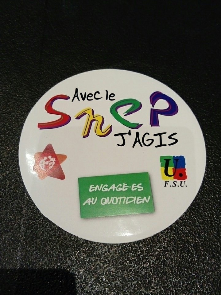 snepfsu's tweet photo. Avec le SNEP-FSU on discute, on échange pour L'EPS et l'école de demain
#ColloqueEpsSnepFsu
#FSUENGAGÉEAUQUOTIDIEN https://t.co/jfOBS51uvZ