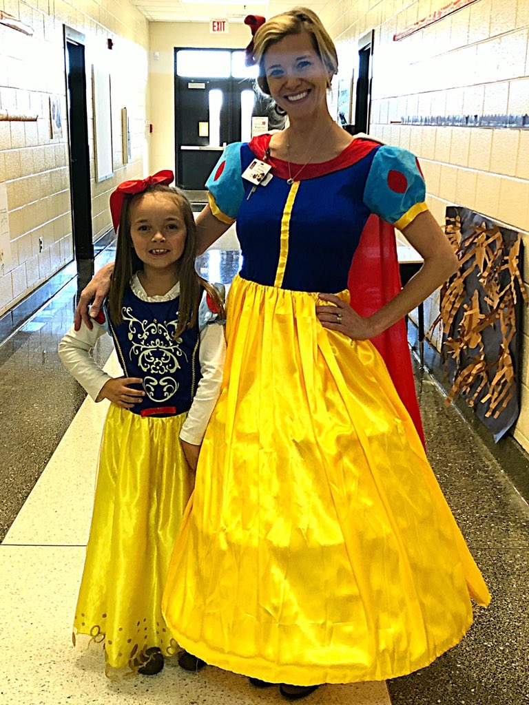 Tyrobears tweet media