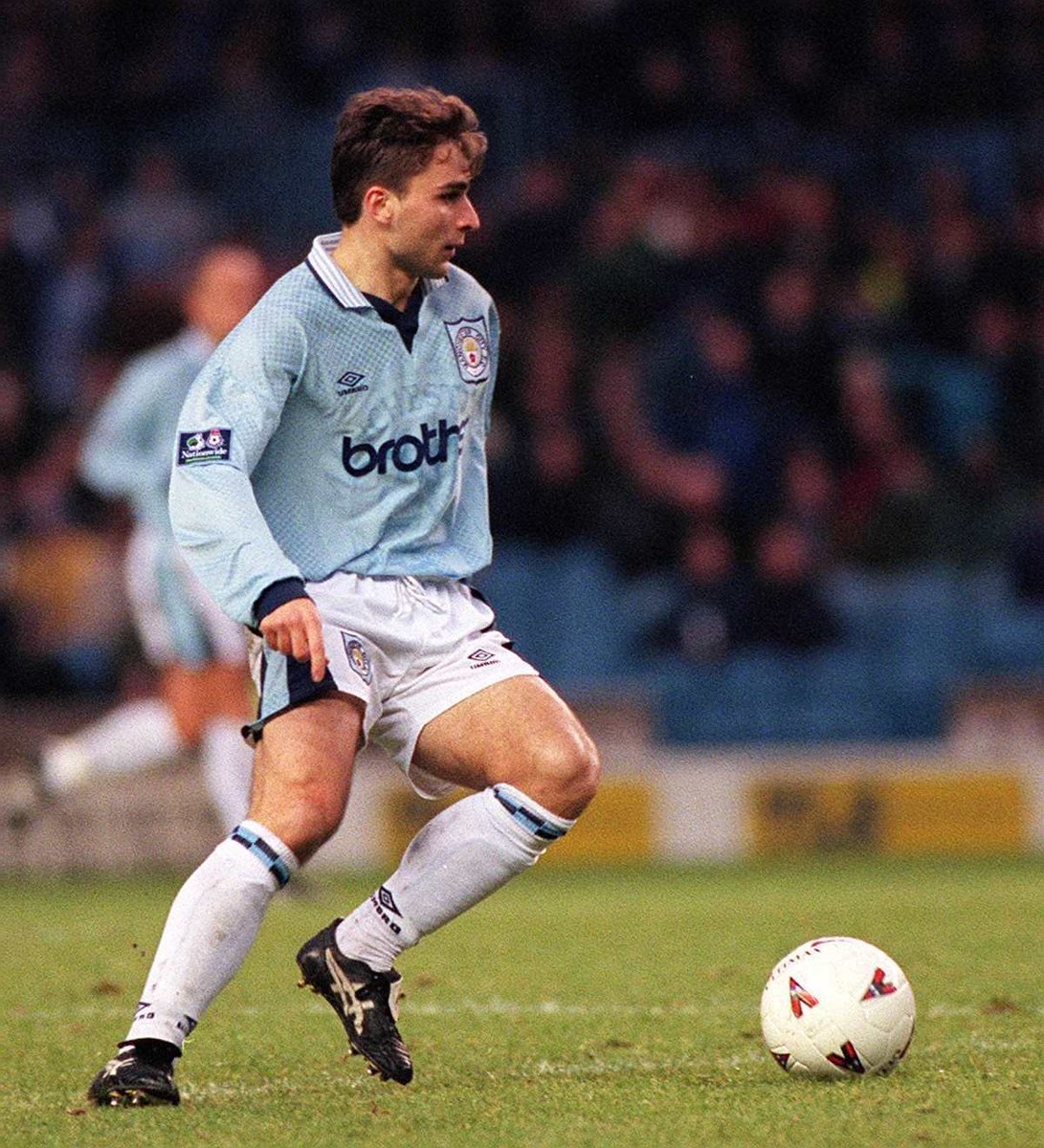 Manchester City News On Twitter A Former City Forward Has Revealed Why Georgi Kinkladze Was Similar To Diego Maradona Mcfc Https T Co Dj7jn21t2h