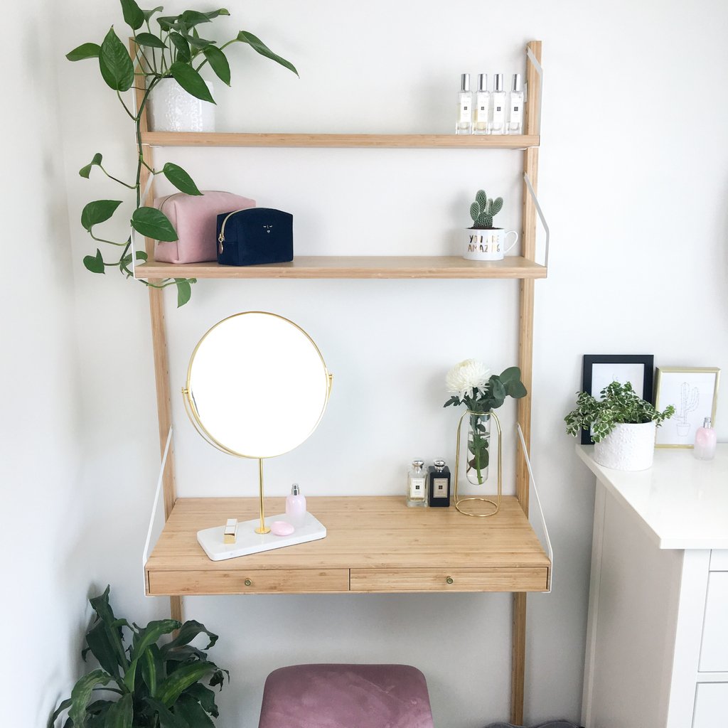 ClaireBaker49's tweet photo. ✨NEW BLOG POST ✨
https://t.co/9ZCsLncYwA
This week it's another interior blog post and it's all about my updated dressing table situation. 
#dressingtable #bedroomdesign #interiordetails #newblogpost #beautyroom #interiordecorating #blogpost #weekend https://t.co/oVKpGUxqmu