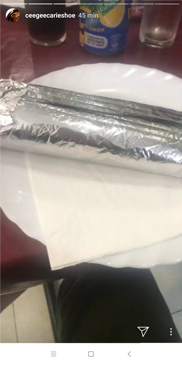 estoydormio's tweet photo. Cecilio g sale de la carcel y lo primero que hace es:

○ ver a su familia y amigos
○ hacer planes a futuro 
● comprar un kebab del tamaño de mi brazo https://t.co/F8lvZoXcdQ