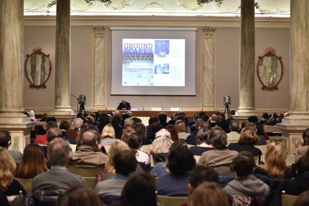 cnappc's tweet photo. #festadellarchitetto2018 “Inscrivere l’architettura nel suolo è una possibile risposta alle mutazioni economiche, sociali, e culturali del nostro tempo" Questo uno dei passaggi più significativi della lectio magistralis tenuta dall’architetto francese Dominique Perrault https://t.co/bRSuRI7Wso