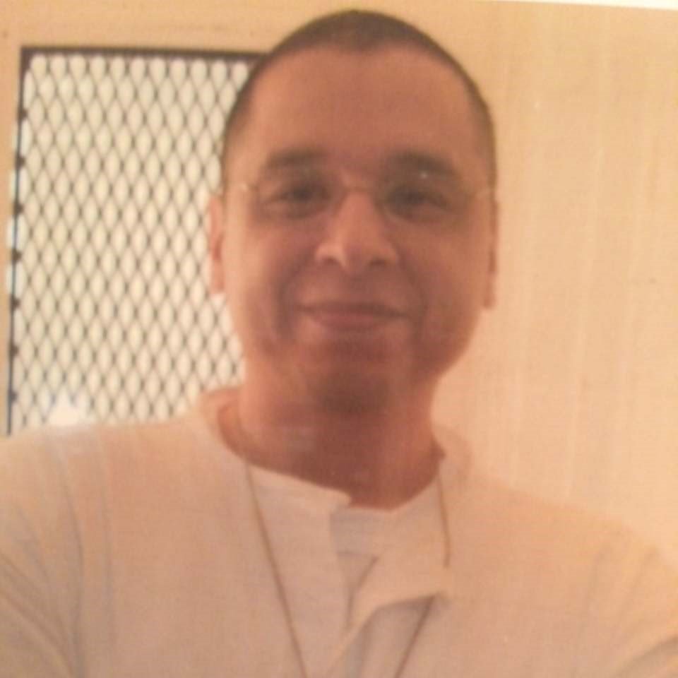 KarineOmry's tweet photo. Serial killers are serving life sentences but Joseph Garcia will be executed by the state of TX though he didn't kill anyone, convicted under #TheLawOfParties
Pls contact @GovAbbott and the Board of Pardons and Paroles: bpp_pio@tdcj.texas.gov ask them to halt the execution! https://t.co/GqPxoFKshG