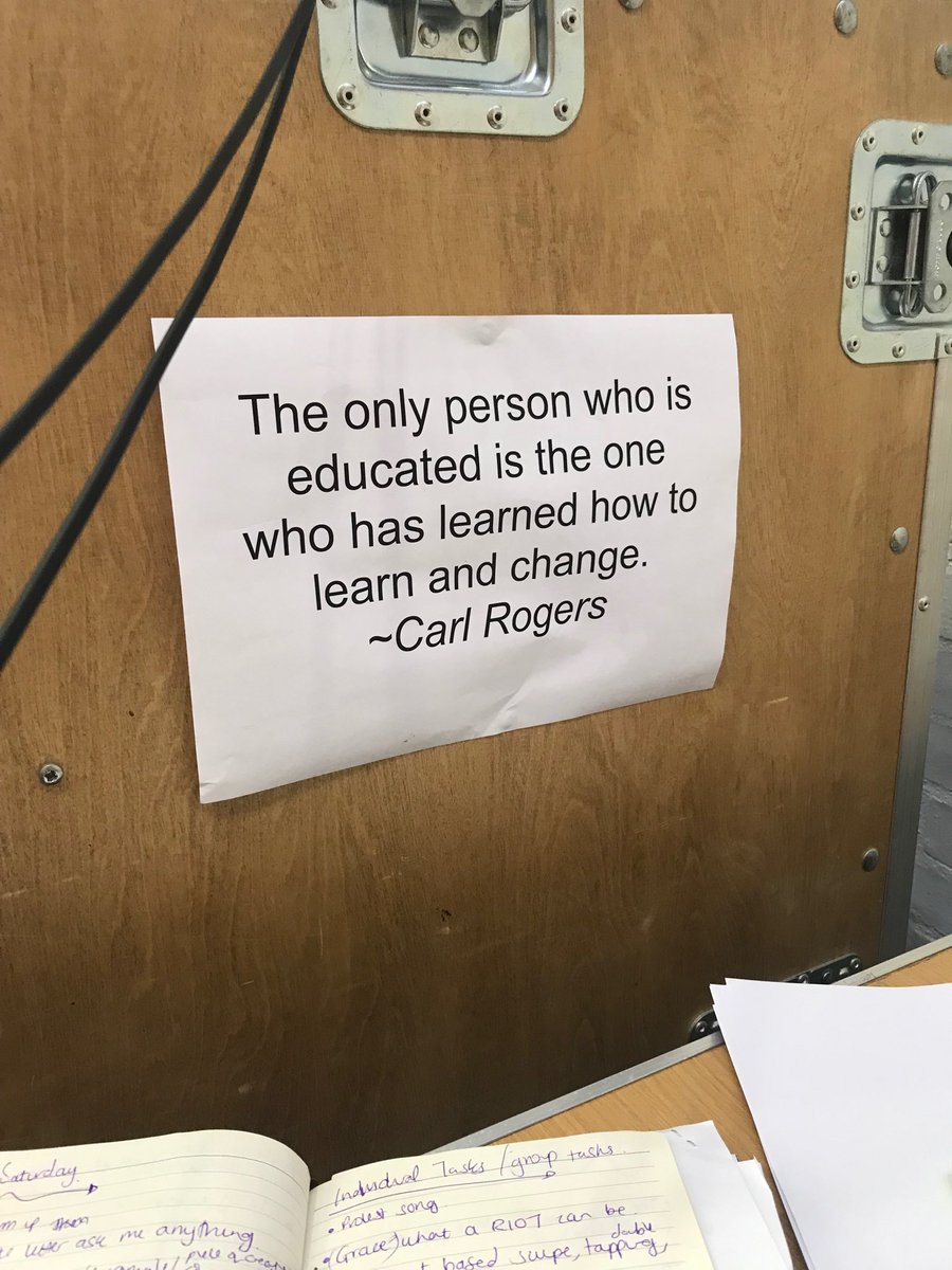 ThePaperBirds's tweet photo. On the wall ⁦@NationalTheatre⁩ studio. 👌🏻 https://t.co/5IDHhhrksJ
