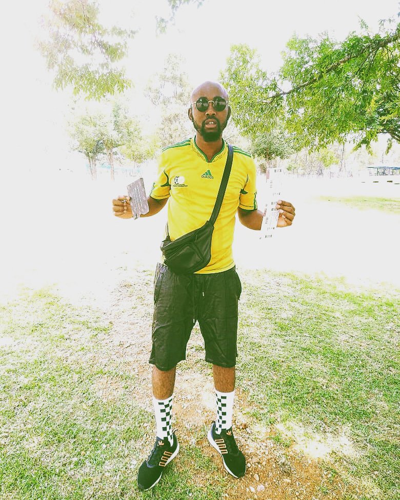 WNgobeni's tweet photo. Behind Bafana Bafana All the way.
Win or Lose.
Qualify or fail to qualify. 
Patriotism, love yours https://t.co/oO3Wei7VMw