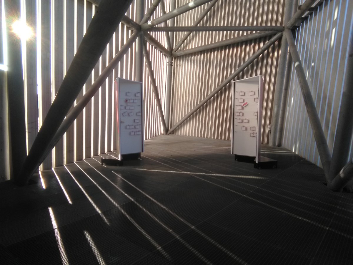 PoppyRob's tweet photo. Another gorgeous morning out on the Quays, a perfect time to come and enjoy Poppies: Wave @IWMNorth. The last day Poppies: Wave will be displayed is Sunday 25th November. Be sure to come and visit before then!
@MediaCityUK @The_Lowry @VisitTheQuays #PopVol2018 https://t.co/10jr5SMKjq