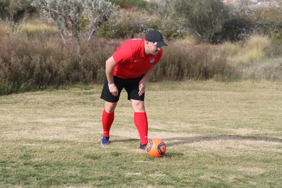 FootGolfFrance's tweet photo. #FootGolfCup
J2 - Round 2 - Point après 8 trous
1 - Tomas BARTKO -14
2 - Cédric BONNOT  -13
3 - Thomas RENON  -12
#FootGolf #EspritFootGolf #RacetoMarrakech #FootGolf2024 https://t.co/vNA8uKi9VJ