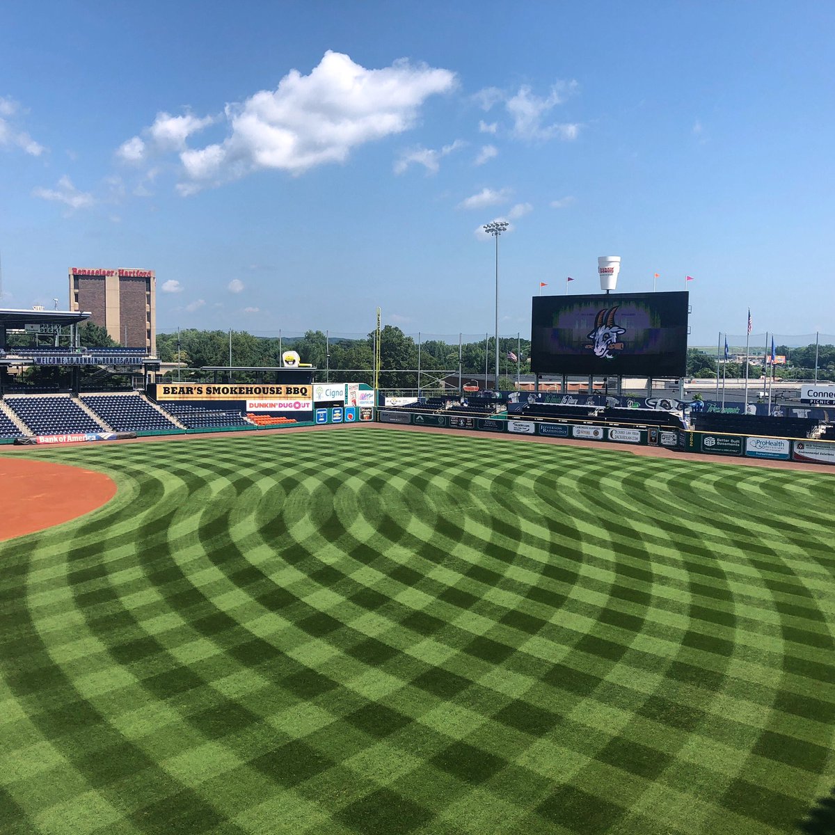 GoYardGoats's tweet photo. The #MowingPatterns contest is a thing, and it requires your immediate attention. #VoteGoat
β‘οΈ https://t.co/LdiEqATSaI https://t.co/yn5IKVIzpy