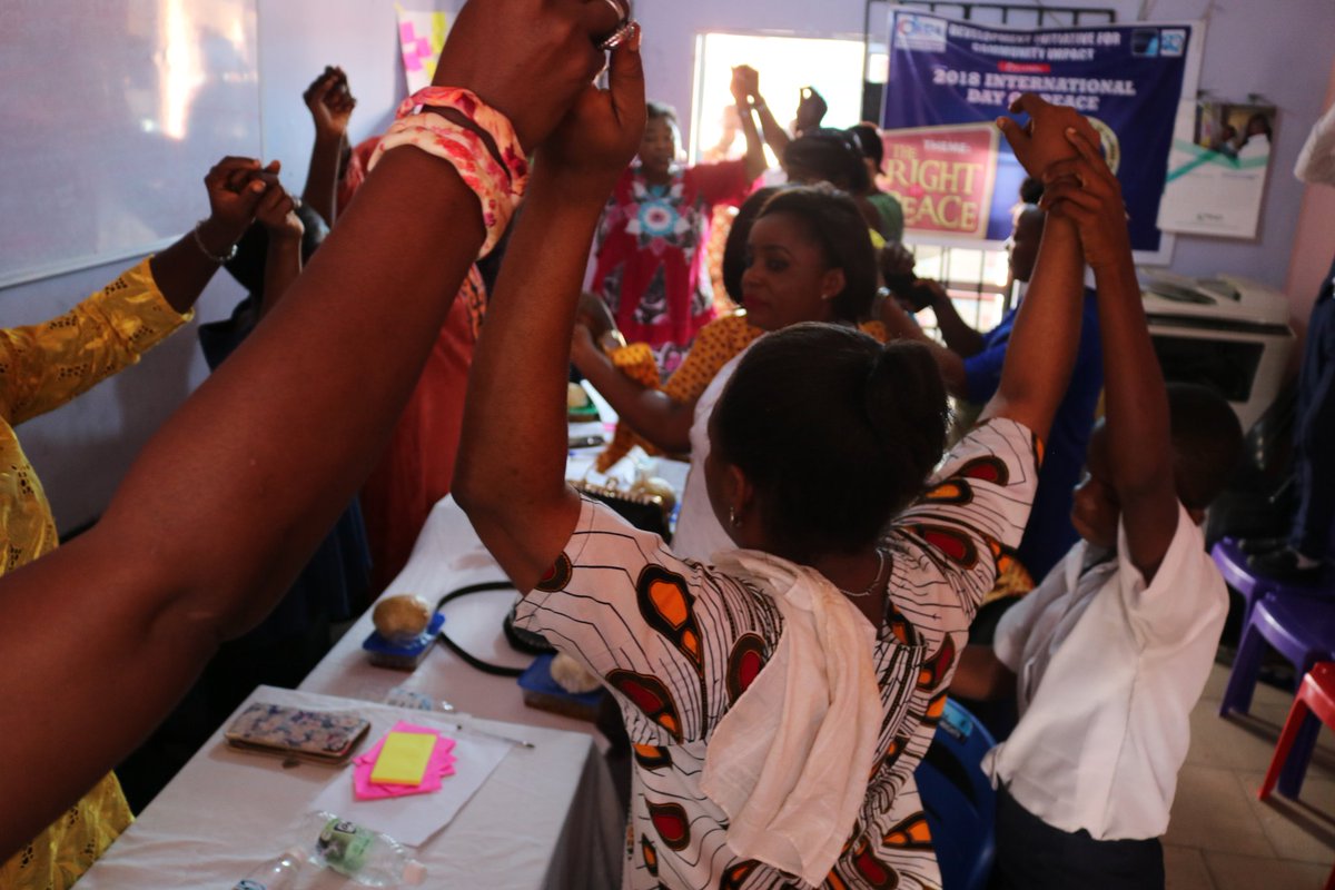 dici_ngo's tweet photo. #TogetherWeSpeak
#ACT4SDGs
#AfricanWoman
#peaceWeWant
#AladjaAndOgbe-ijoh
#PeaceComeFast
#HarmonyandRejoicing https://t.co/P9X14vjosj