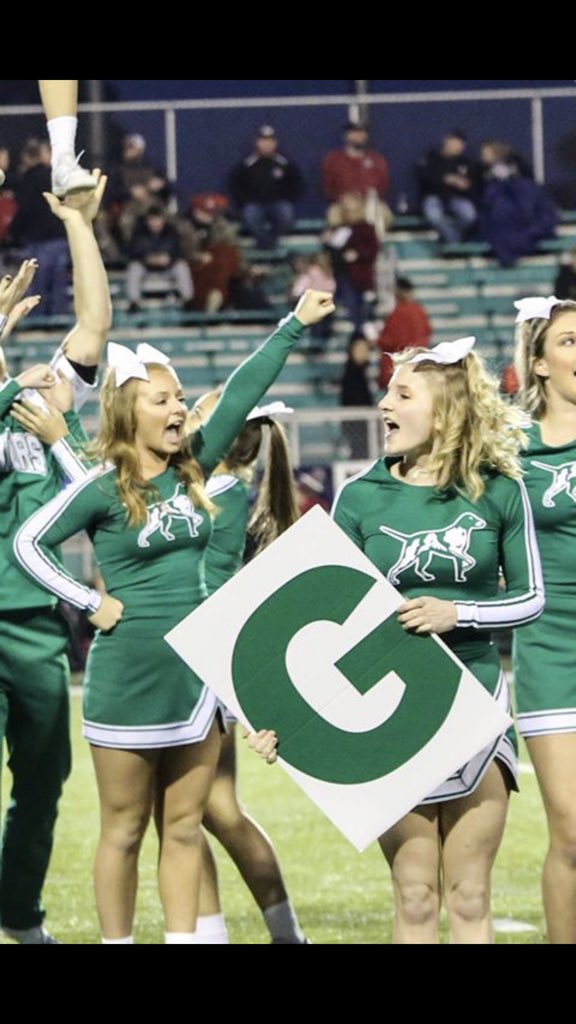 PointerCheer's tweet image. It’s Competition Day at Rogers Heritage! Performance time is 12:32.  #VBHSCheer #OYFRH