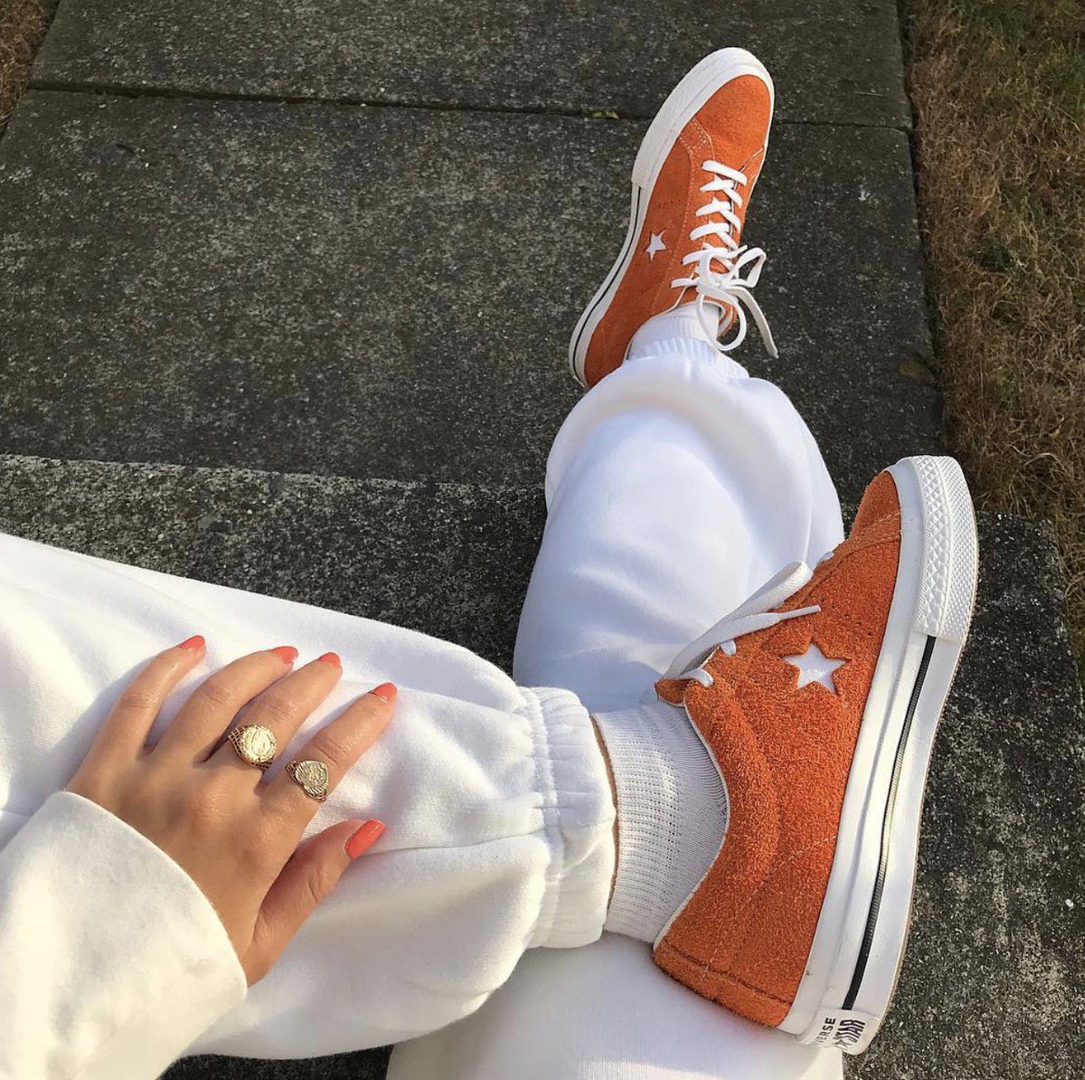 converse orange sole