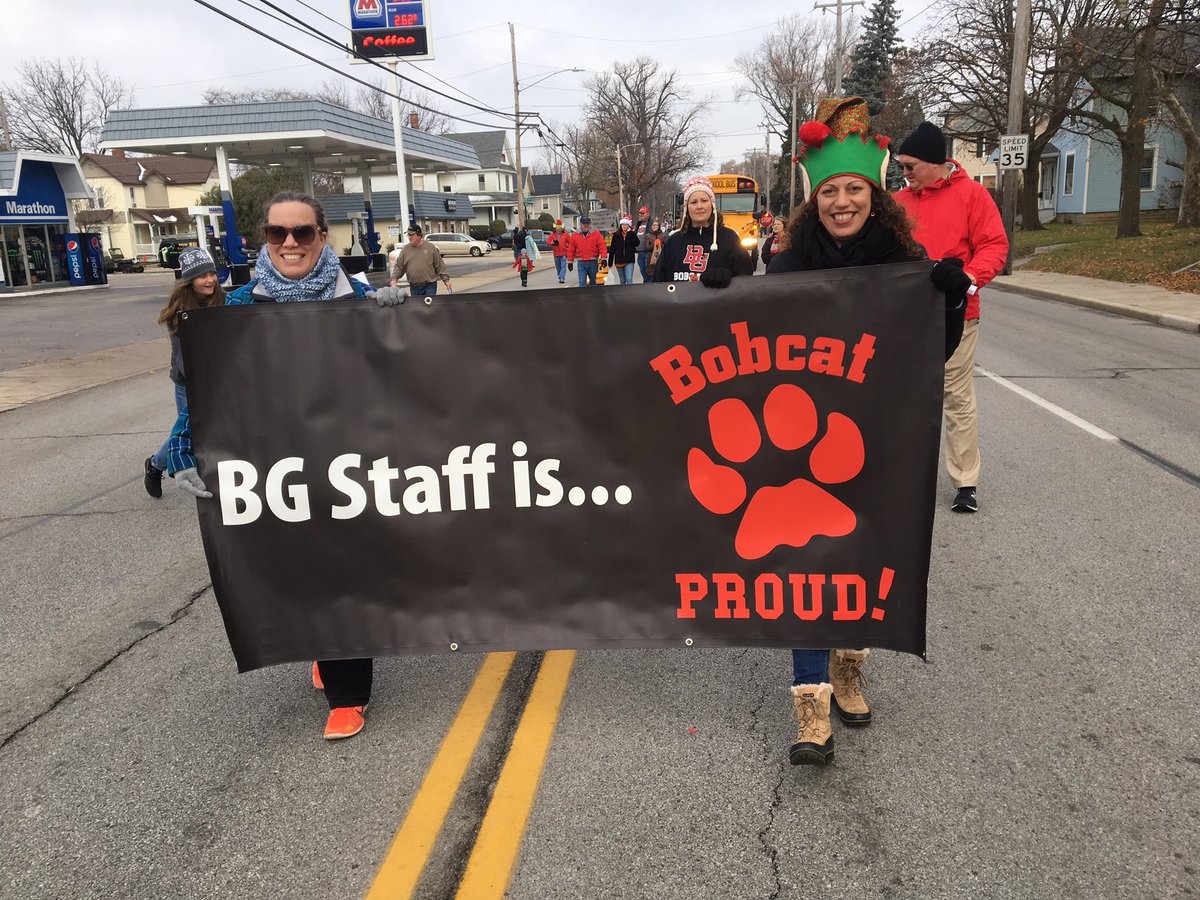 Bg teachers representing :) Had a great time with good company! @francis_scruci <a href="/MGarbigBGCS/">Melanie Garbig</a> <a href="/BGSchools/">BG Schools</a> @BGOHCitizens