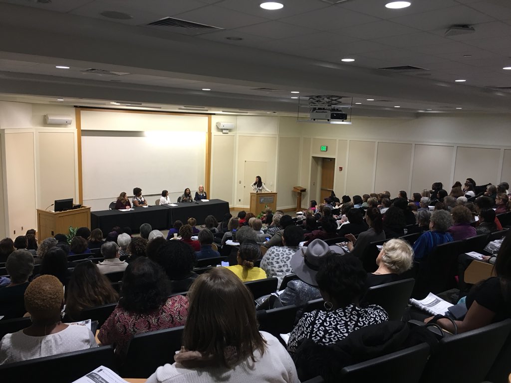 andylynnjo's tweet image. .@NWLC is excited to be at the Maryland Legislative Agenda for Women Fall Conference! MD women are out in force today to talk about how MD is fighting to protect women’s rights as they are being attacked at the federal level #MLAW2018