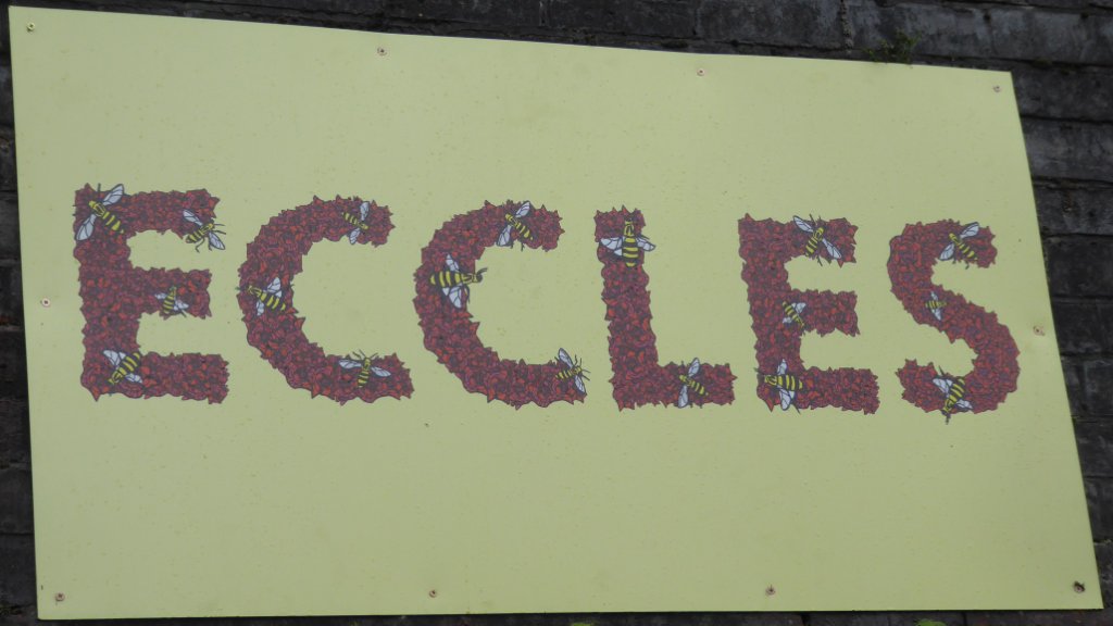 The next #FRECCLES <a href="/EcclesStation/">FRECCLES</a> tidy up session will be on Sunday 2nd December from 11:00 am. Jobs that require doing will be advised nearer the time. All welcome for an hours exercise and making the station that little bit friendlier.