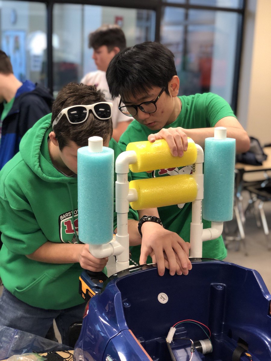 BarstowSchool's tweet photo. Something amazing happening right now! Our robotics team and @VarietyCharity hosting 8 area high schools and a team from Rockhurst University School of Engineering to build 20 ride-on cars for kids with mobility challenges. #barstowproud #onlyatbarstow #gobabygokc #STEM https://t.co/L4fAWyQXRD