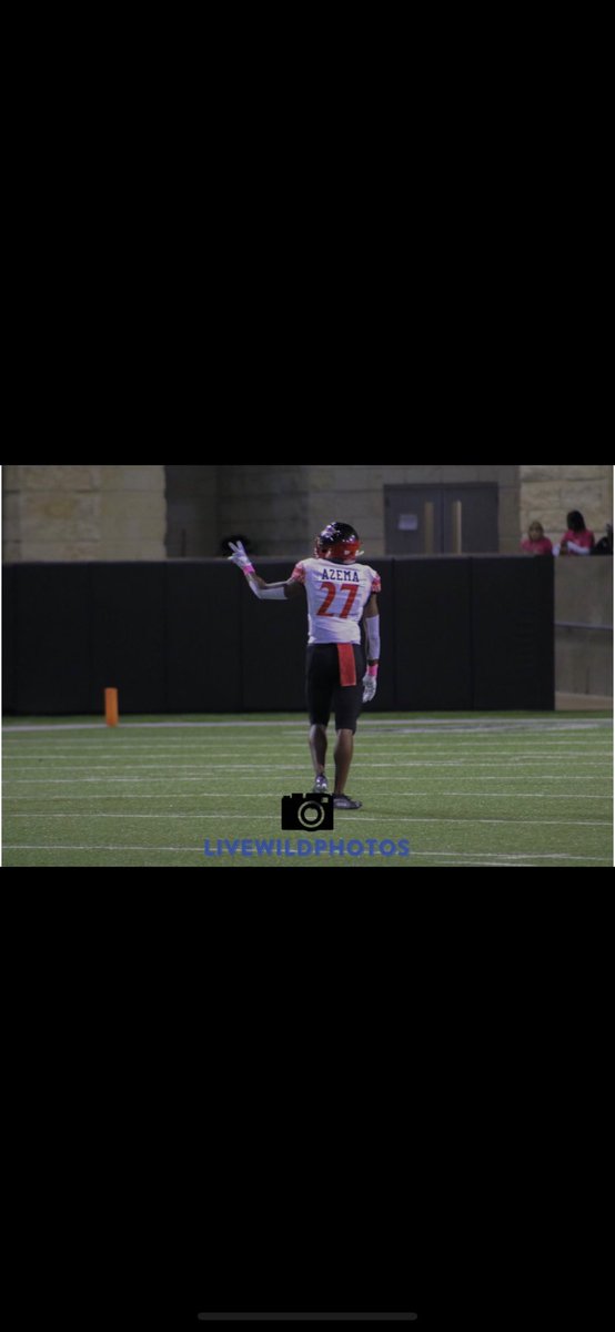 coco_azema's tweet photo. This season taught me a lot. After starting 0-4 it taught me to keep fighting. After getting injured and playing the last 7 games no matter how much pain I was taught me to never give up on my brothers. Thanks for everyone who made it special. #Loboforlife #DieselOut https://t.co/FeteWRo84G