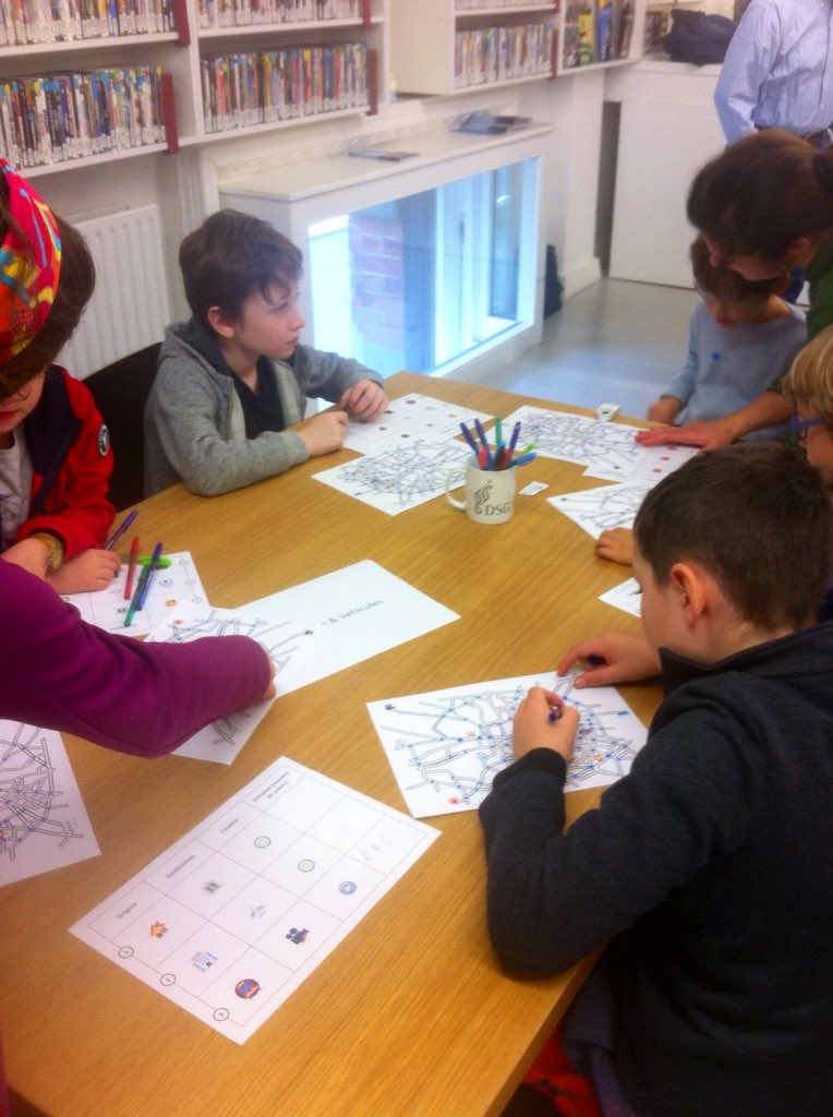 FranceinIreland's tweet photo. Budding scientists experimenting today @afdublin during a @NativeScientis1 workshop organised as part of #FrenchScienceWeek. Sparking interest in #STEM for #ScienceWeek #FDS2018 #science https://t.co/J9oW5Ppm7u