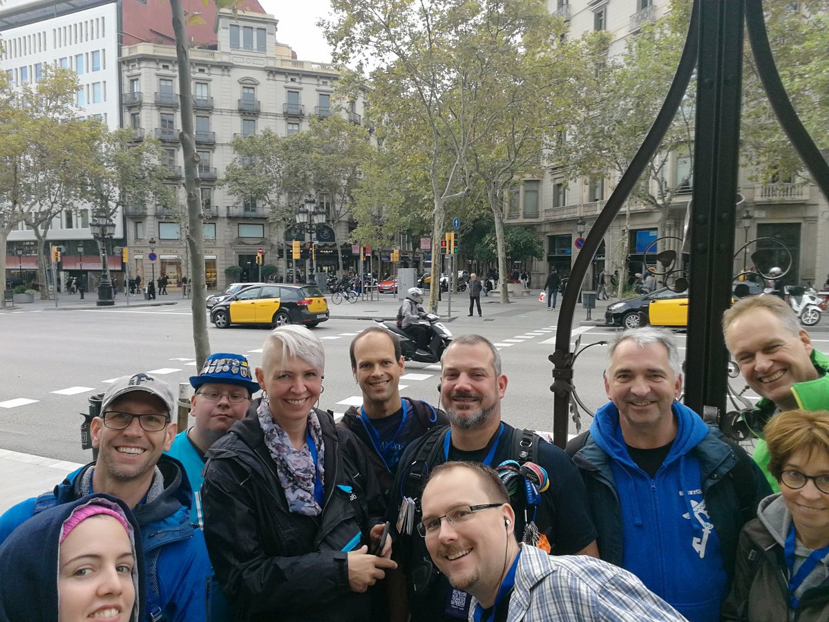 ErisCarrasco's tweet image. #BarcelonaAnomaly Start #RecursionPrime #EmbeddedReporter #Ingress 🔵 @somresistents @ResistSpain #IRSnoticias @IngressRubi @ClockworkResist @ResisteGaliza